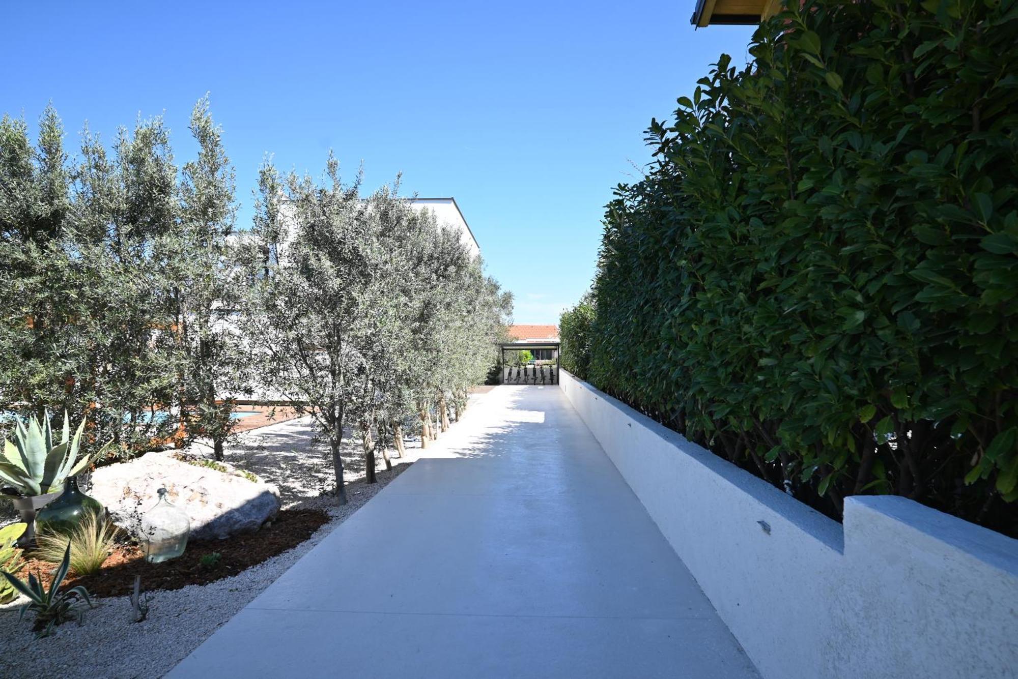 Villa Suncica With Heated Pool, Jacuzzi And Bikes Near Zadar Sukošan Exteriör bild