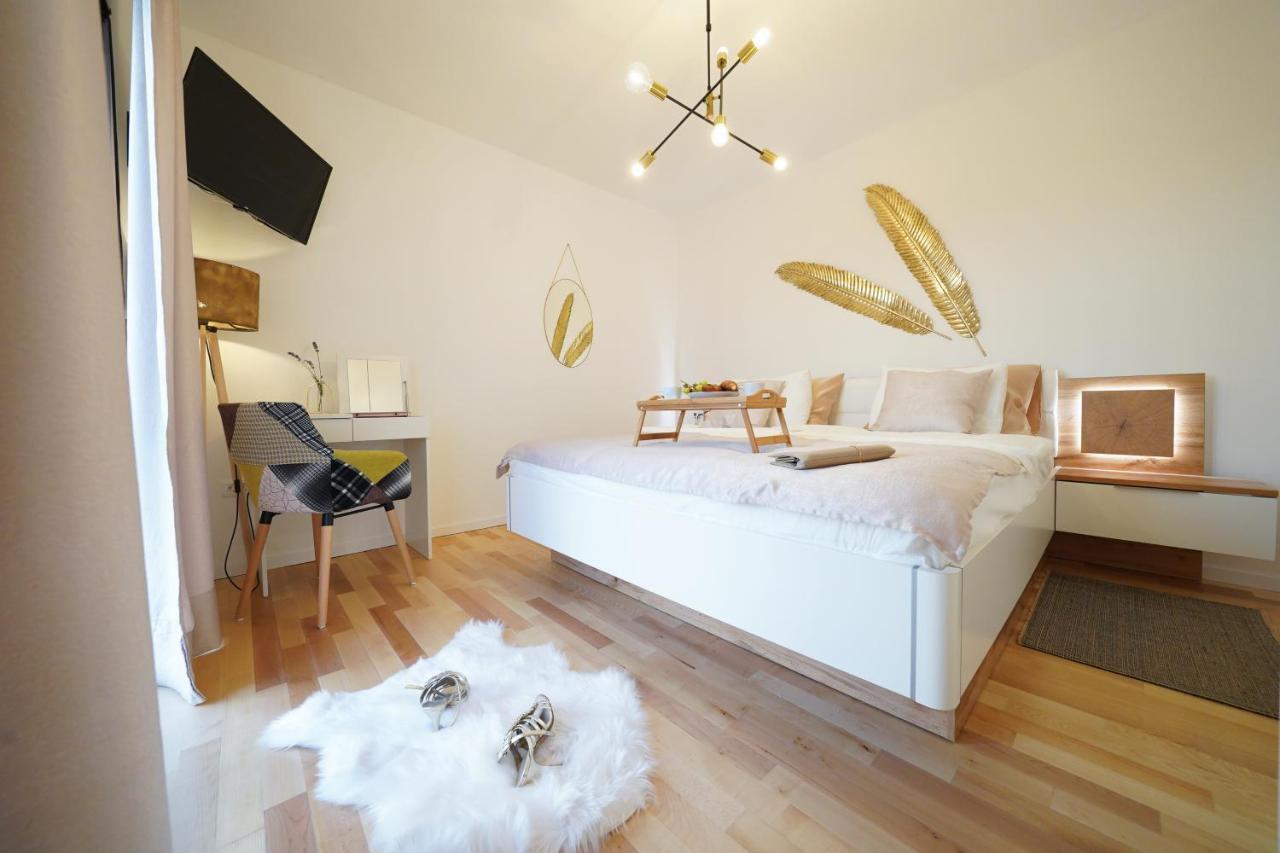 Villa Suncica With Heated Pool, Jacuzzi And Bikes Near Zadar Sukošan Exteriör bild